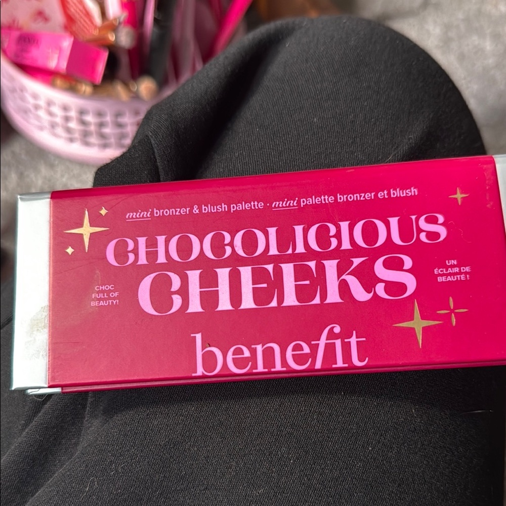 Benefit Chocolicious Cheeks Mini Blush Palette